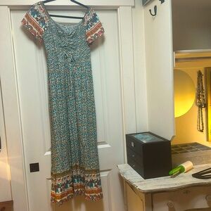 Adjustable bust shirred maxi dress